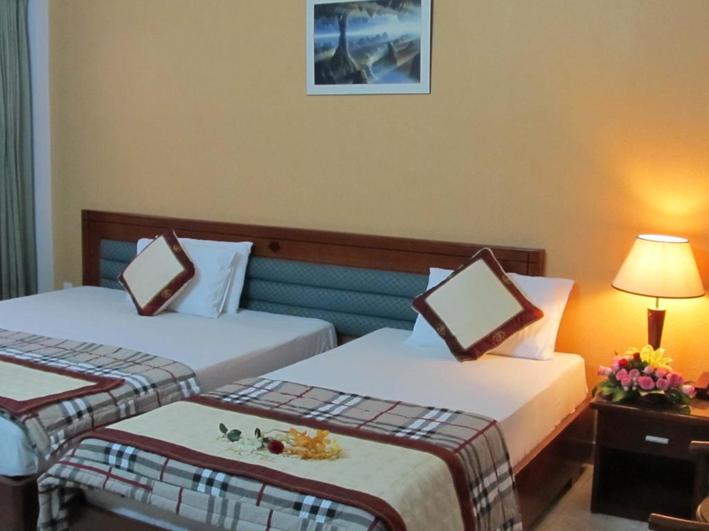 Hotel Khach San Trung Mai Ciudad Ho Chi Minh  Habitación foto